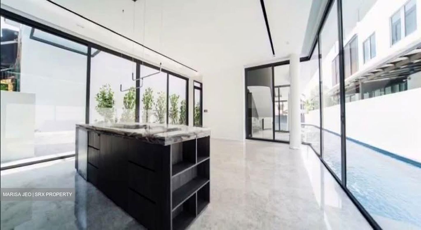 Holland Gardens (D10), Detached #542977771